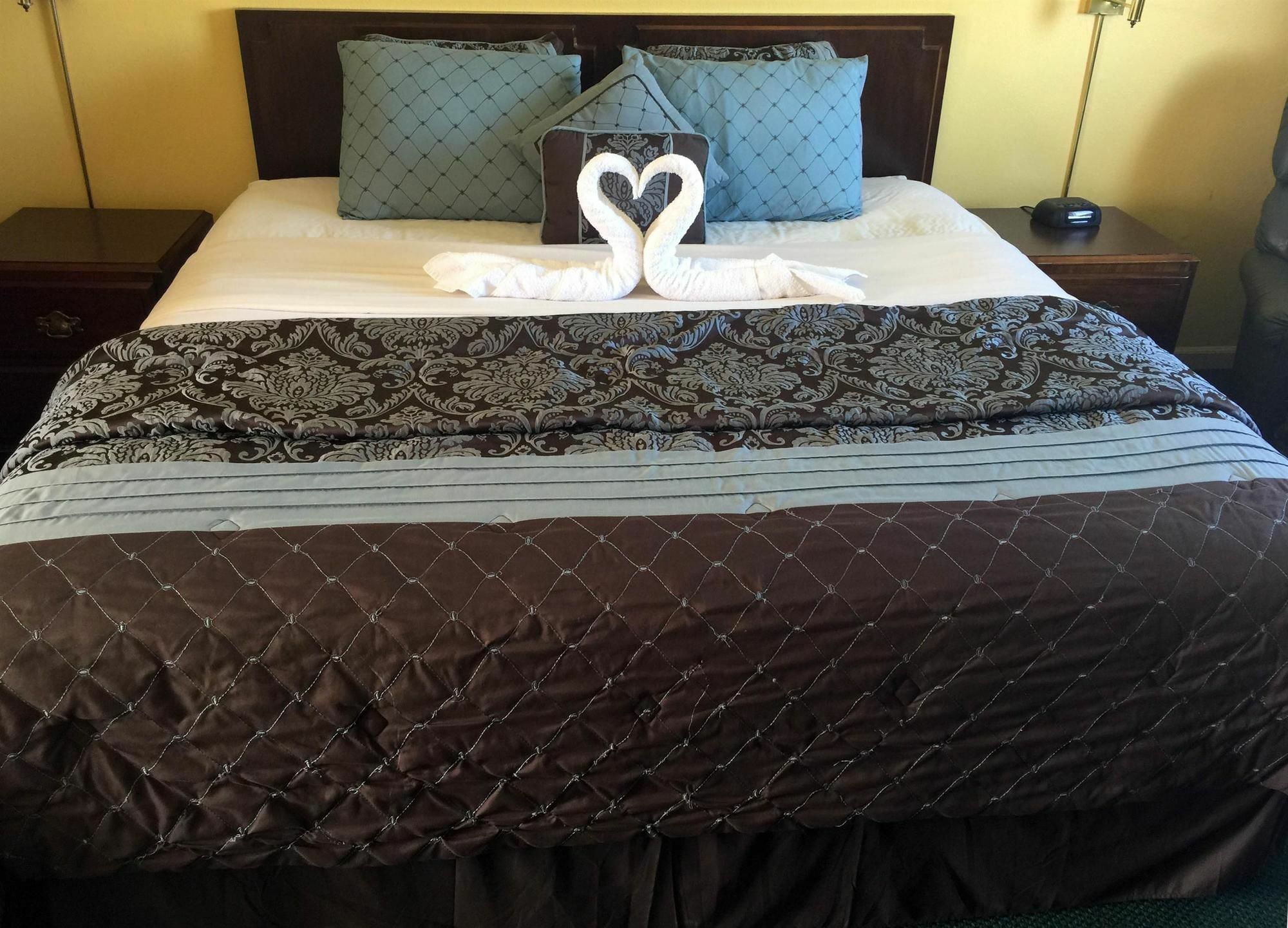 Americas Best Value Inn & Suites Macon At Sunset Dr Εξωτερικό φωτογραφία